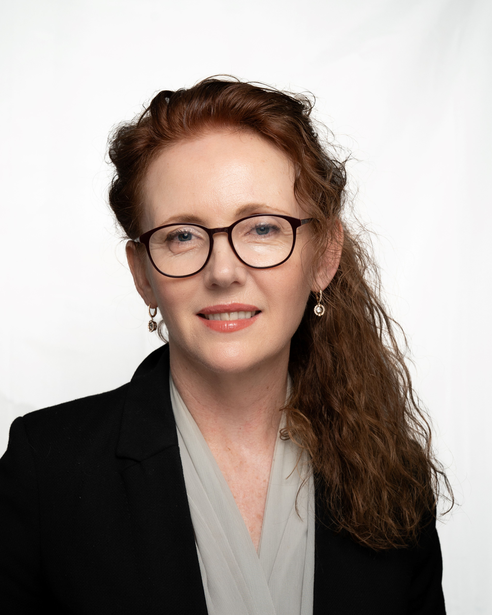 Elizabeth Hunter May